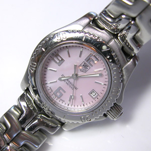 TAG HEUER �^�O�E�z�C���[WT141F