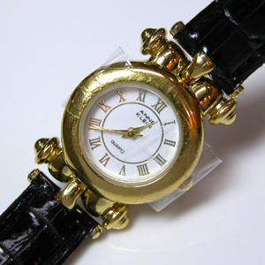 ANNE KLEIN