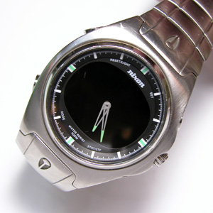 NIXON Super Hero �R���r�E�H�b�`