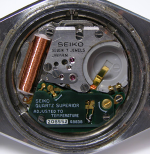 SUPERIOR4883-8100���[�u�����g