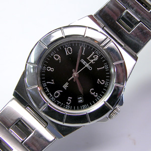 LUKIA 7N82-0620 ���L�A